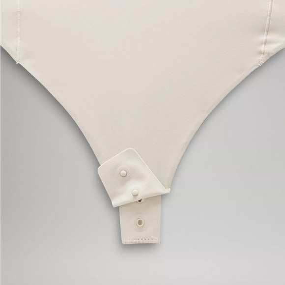 NWT Lululemon Wundermost Ultra-Soft Nulu Square Neck Bodysuit In Mojave … - Picture 5 of 9